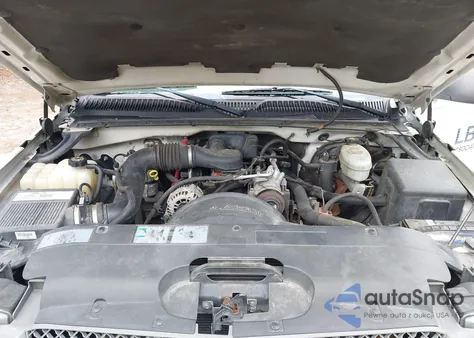 2003 Chevrolet Silverado 1500 Work Truck z USA, uszkodzony, nr VIN 1GCEK14X73Z214481